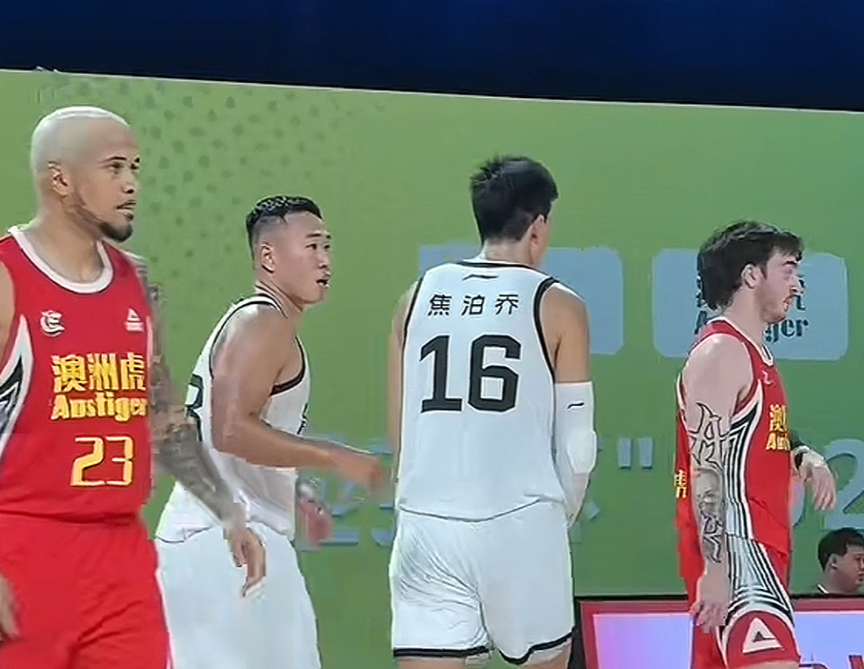 zEKNW, 真正意义上, 防守的本土